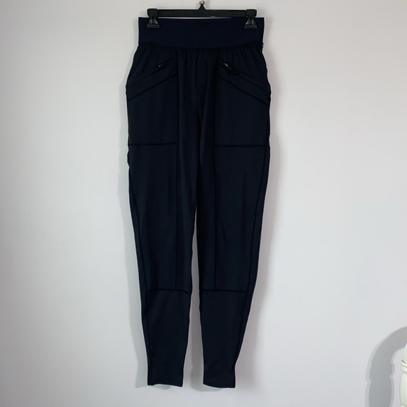 Free People Movement High Fives Jogger in Black - Picture 8 of 16